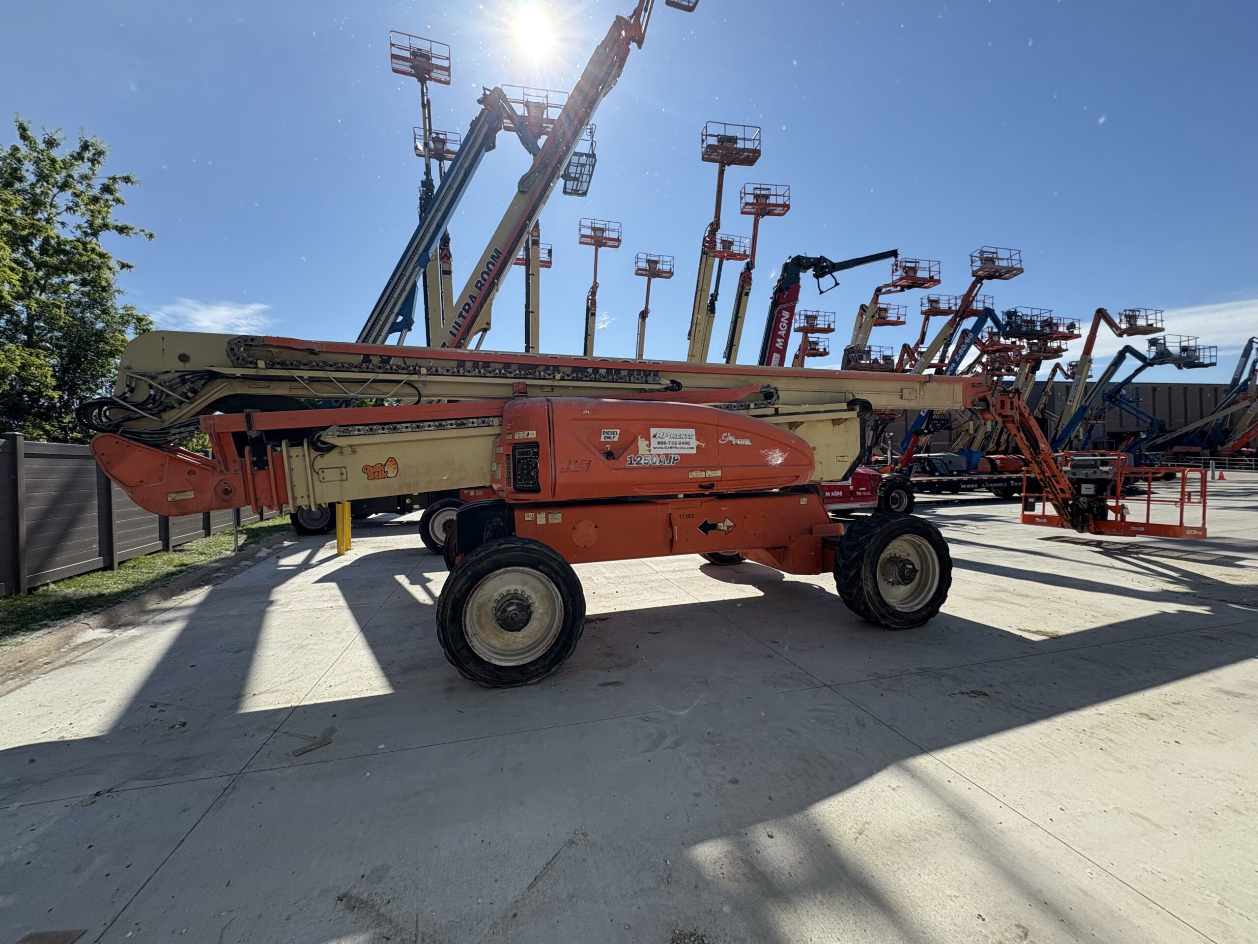 2008 JLG 1250AJ