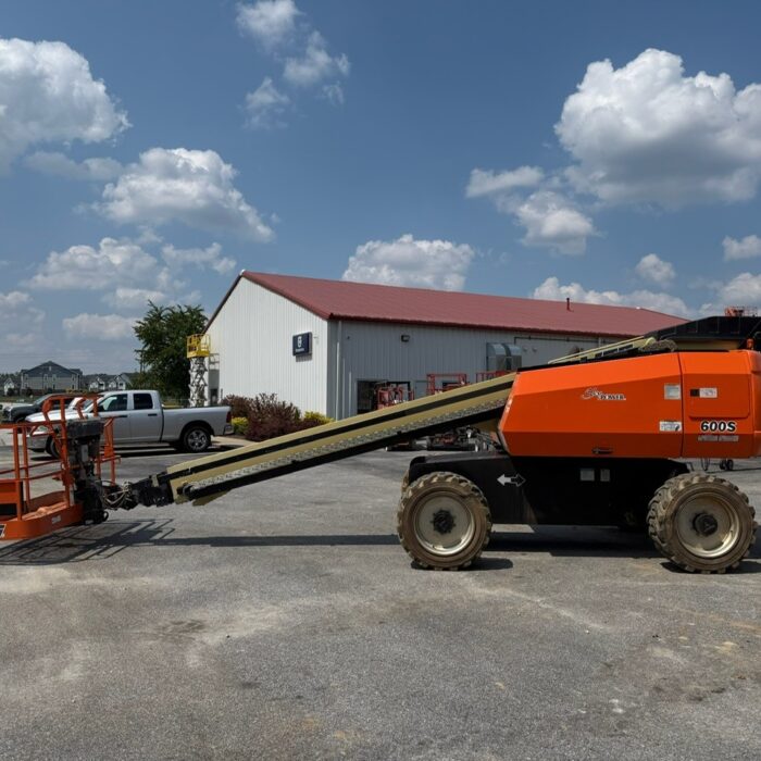 2024 JLG 600S (Recon)