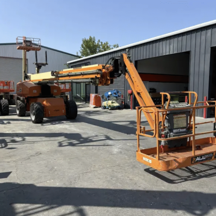 2013 JLG 1350SJP