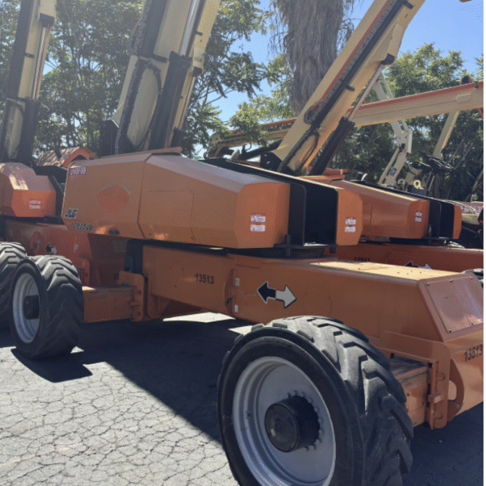 2014 JLG 1350SJP